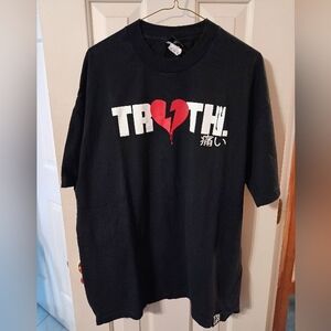 Black and Red Graphic "Truth" Hurts T-Shirt